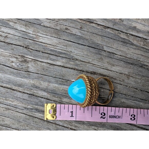 Vintage Turquoise Blue Dome Ring: Adjustable Ring size 6 thru 7 - Picture 10 of 10